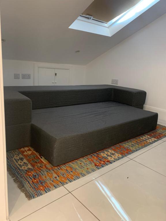 Air Conditioned Modern Double Bed Room With Private Attached Bathroom - Free Parking - Near London Heathrow Airport & Southall Broadway Exteriér fotografie